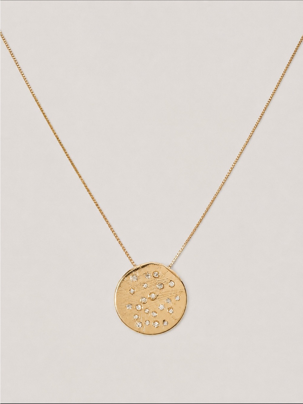 New! 18K Gold Plated Disk Crystal Pendant Necklace NWOT 1063 - Picture 1 of 3